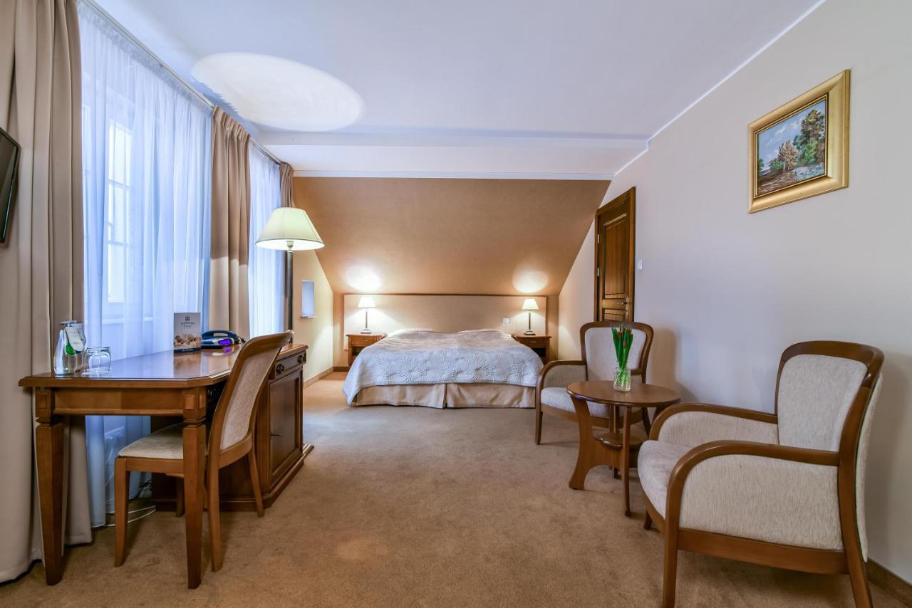 Hotel Spa Wieniawa Rekowo  Ngoại thất bức ảnh